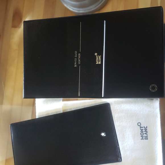 Mont Blanc card holder/checkier - Picture 4 of 4